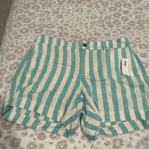 NWT Old Navy Everyday Shorts Size 4
